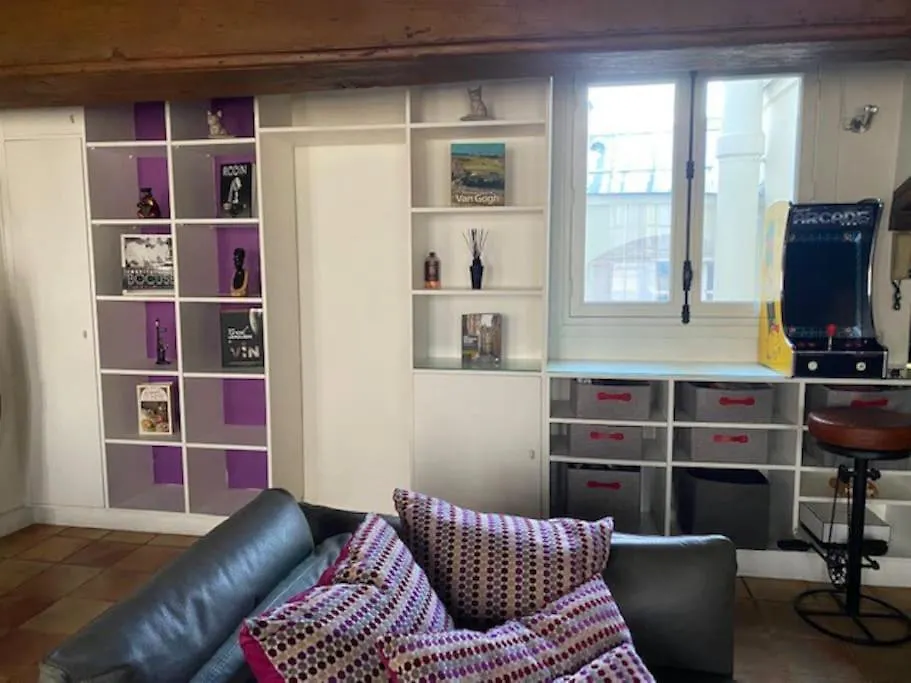 Duplex - Ile Saint Louis Apartment